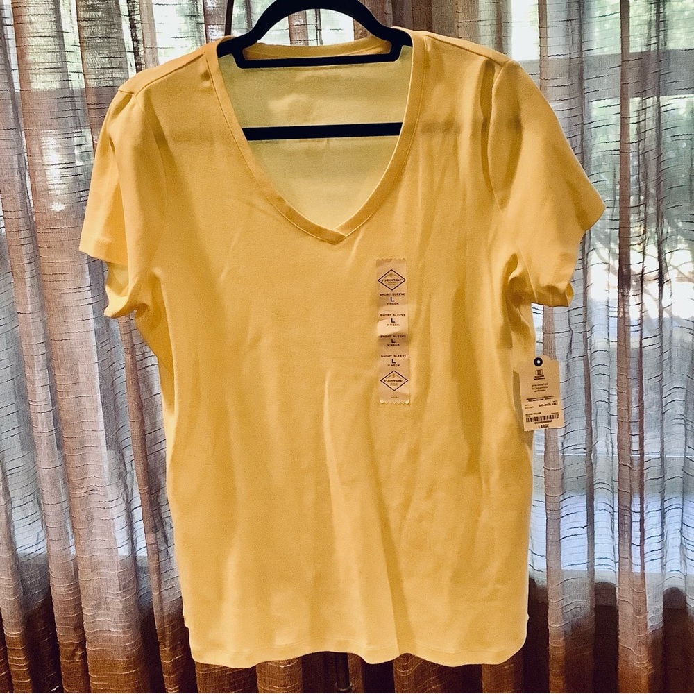 St. John’s Bay Yellow V-Neck Essentials Tee Top large NWT